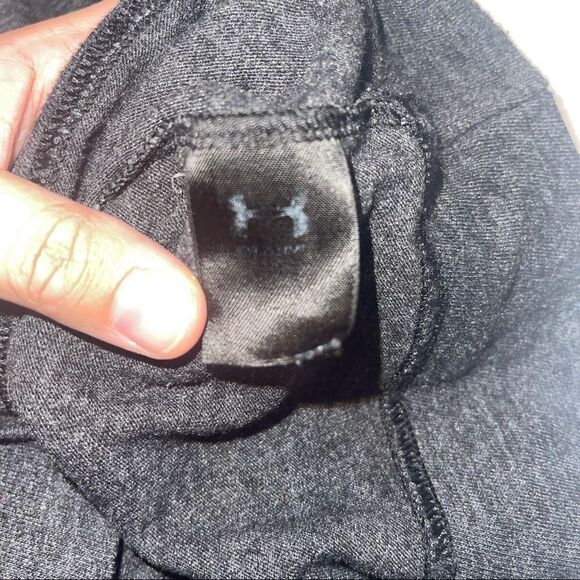 Under Armour Heathered Grey Lightweight Hoodie - Breast Cancer Awareness - Picture 4 of 5